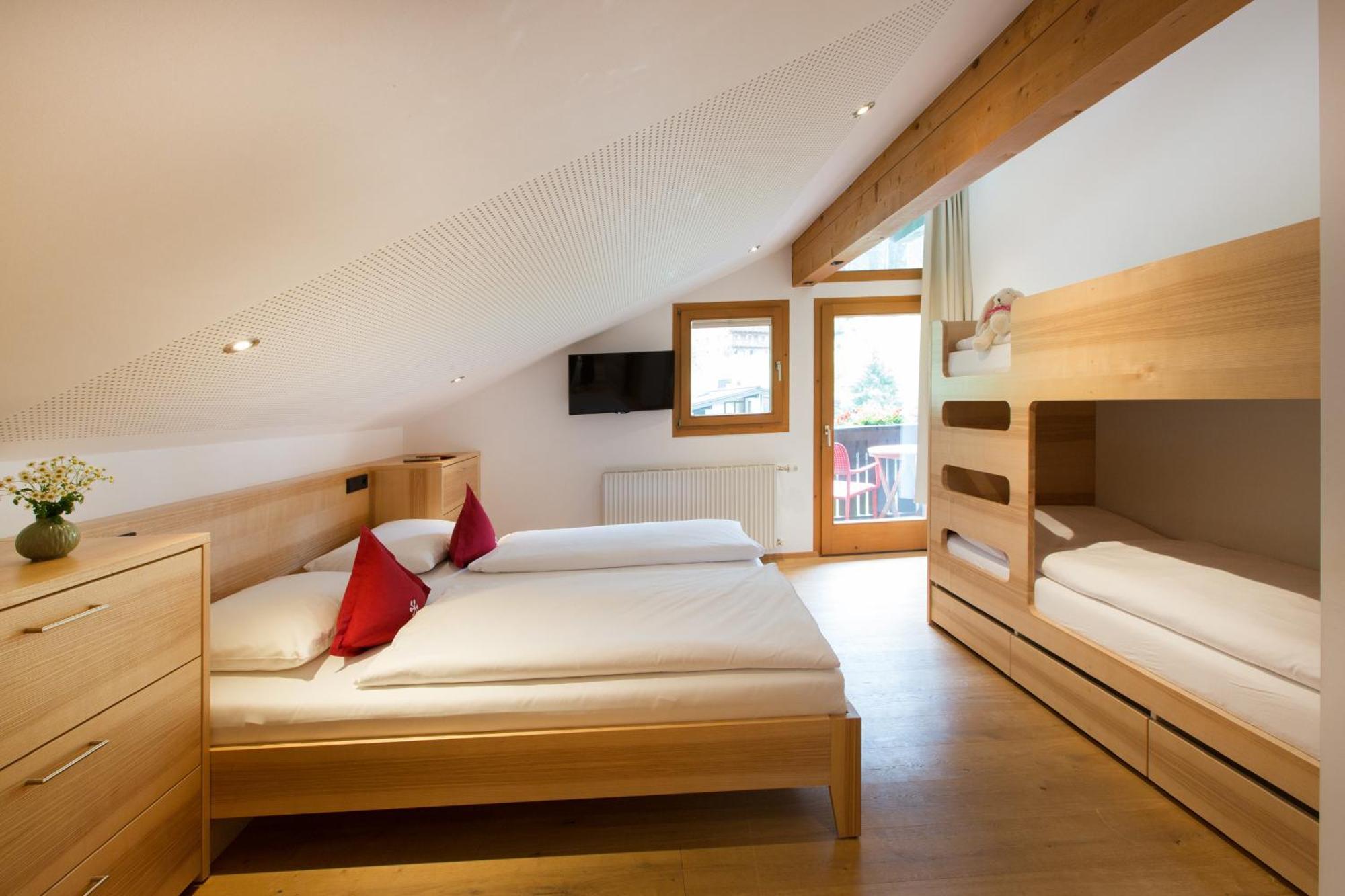 Familienhotel Mateera Gargellen / Montafon Extérieur photo